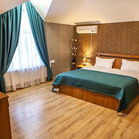 Wine Castle Hotel Tbilisi Exterior photo
