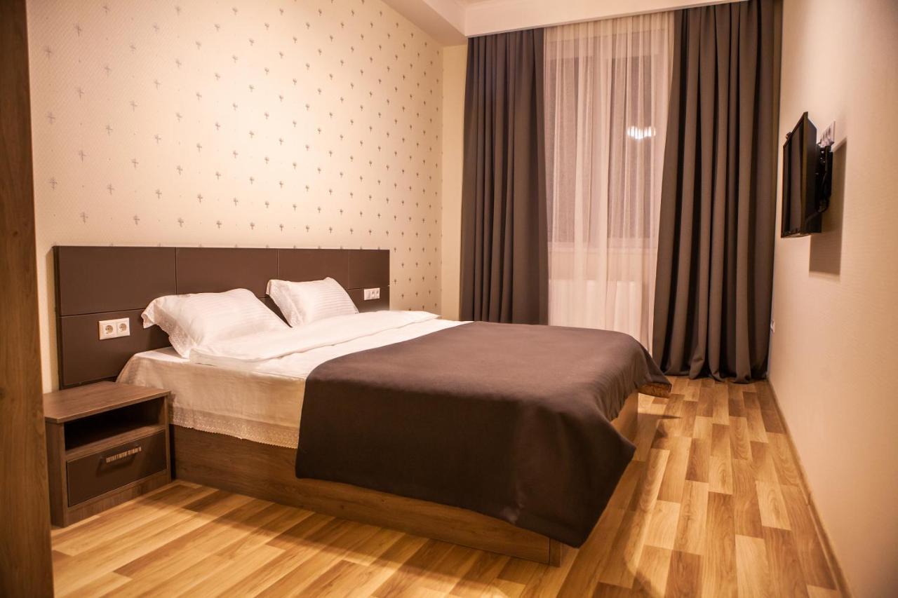 Wine Castle Hotel Tbilisi Exterior photo